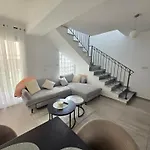 Mythical Sands Town House 1