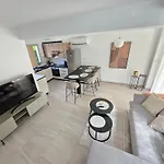 Apartamento Mythical Sands Town House 1
