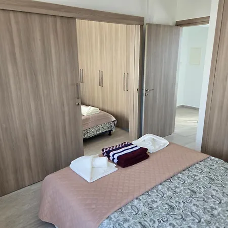 Mythical Sands Town House 1 Apartamento *